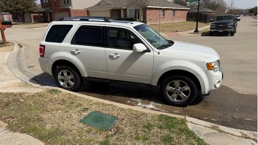 2011 Ford Escape Limited