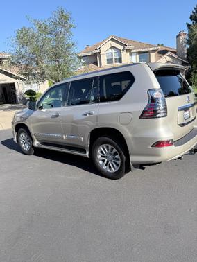 Gold 2016 Lexus GX 460 Base