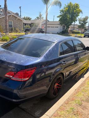 Blue 2006 Toyota Avalon Limited