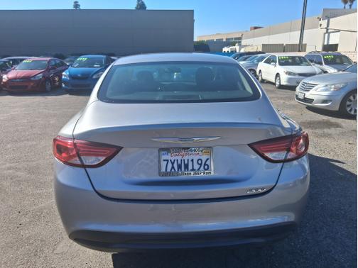 2017 Chrysler 200 LX
