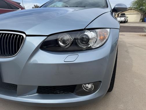 Silver 2009 BMW 328 i