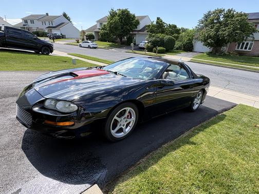 Black 2000 Chevrolet Camaro Z28