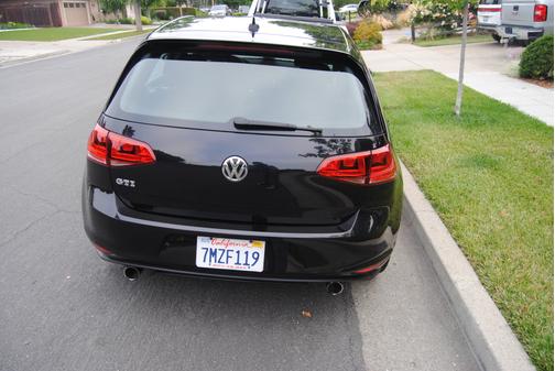 2015 Volkswagen Golf GTI 2.0T S 4-Door