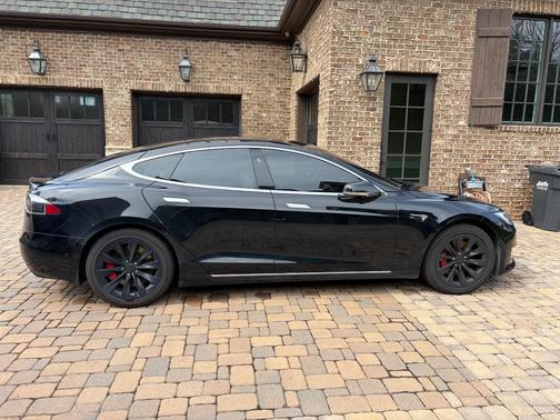 Black 2021 Tesla Model S Long Range Plus