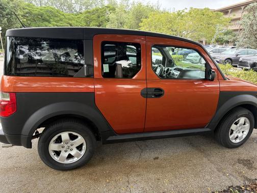 2005 Honda Element EX