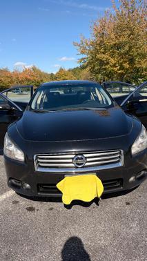 Black 2014 Nissan Maxima SV