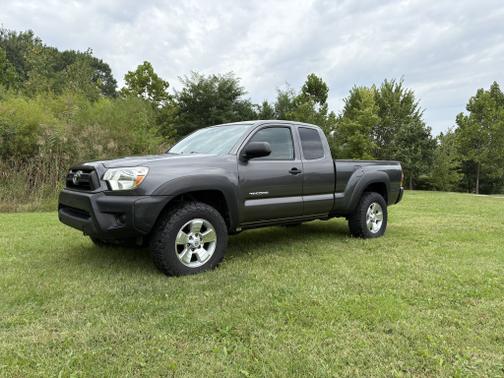 2013 Toyota Tacoma Base