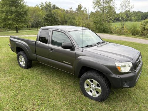 2013 Toyota Tacoma Base