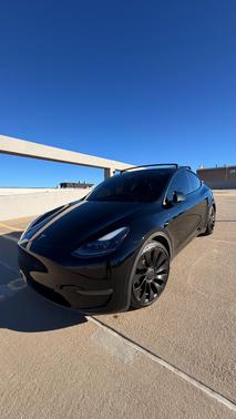 2023 Tesla Model Y Performance