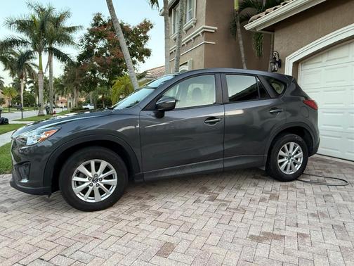 Gray 2016 Mazda CX-5 Sport