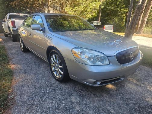 Silver 2006 Buick Lucerne CXS