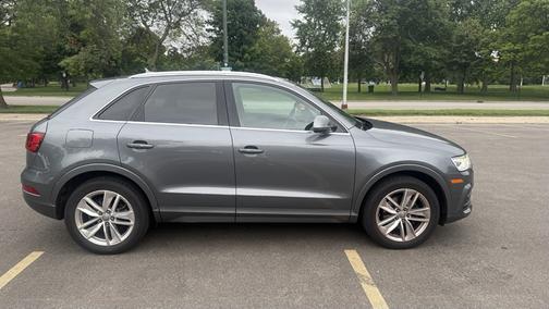 2016 Audi Q3 2.0T Premium Plus