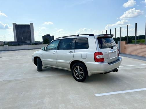 2006 Toyota Highlander Hybrid Base