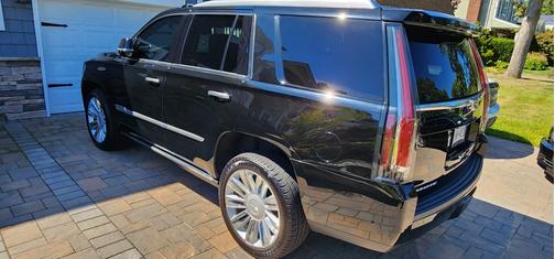 2019 Cadillac Escalade Platinum
