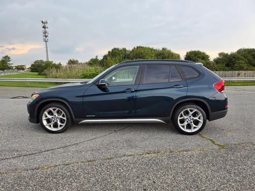 Blue 2013 BMW X1 xDrive 35i
