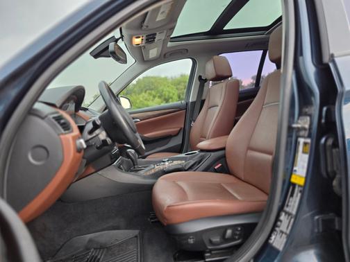 Blue 2013 BMW X1 xDrive 35i