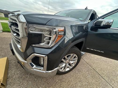 Silver 2019 GMC Sierra 1500 SLT