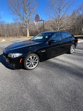 2016 BMW 528 i xDrive