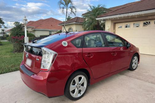 2010 Toyota Prius IV