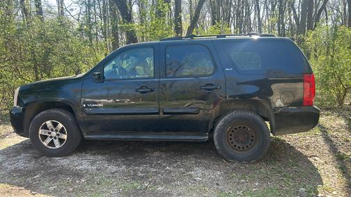 Black 2007 GMC Yukon SLT