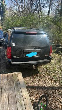 Black 2007 GMC Yukon SLT