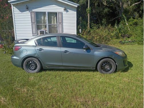 2012 Mazda Mazda3 i Sport