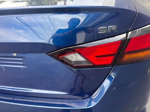 Blue 2021 Nissan Altima 2.5 SR