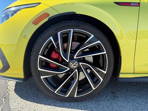 2022 Volkswagen Golf GTI 2.0T Autobahn