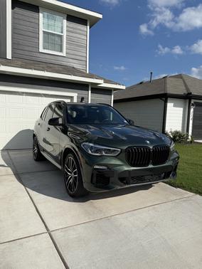 Green 2021 BMW X5 M50i