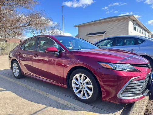 2021 Toyota Camry LE