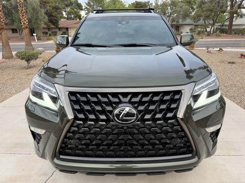 2023 Lexus GX 460 Premium