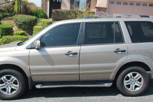Brown 2004 Honda Pilot EX-L