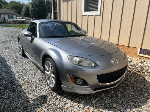 2009 Mazda MX-5 Miata Grand Touring Hardtop Convertible