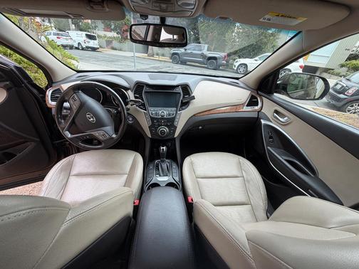 Brown 2013 Hyundai SANTA FE Limited