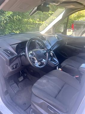 White 2015 Ford Transit Connect XLT