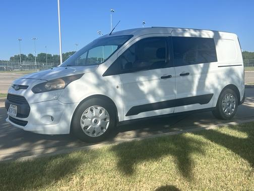 White 2015 Ford Transit Connect XLT