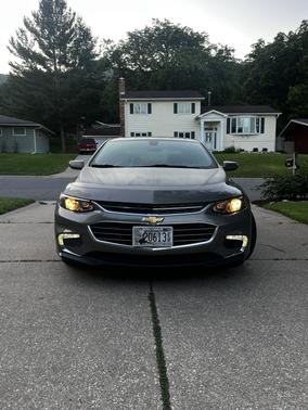 Beige 2017 Chevrolet Malibu 1LT