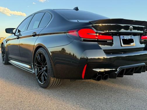 Black 2022 BMW M5 Base