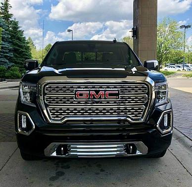 Black 2022 GMC Sierra 3500 Denali