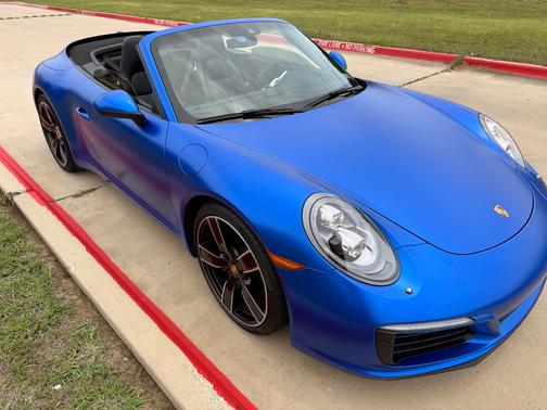 Black 2017 Porsche 911 911 Carrera Cabriolet