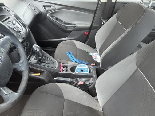 2012 Ford Focus S