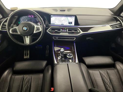 Blue 2021 BMW X7 M50i