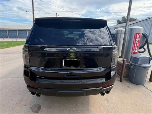 Black 2025 Chevrolet Suburban Z71