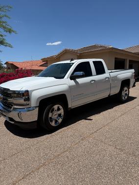 White 2017 Chevrolet Silverado 1500 1LZ