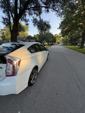 White 2013 Toyota Prius Four