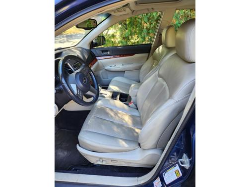 2010 Subaru Legacy 2.5 i Limited