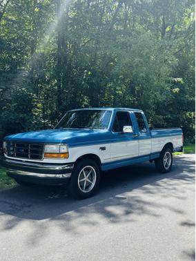 1993 Ford F-150 XL SuperCab