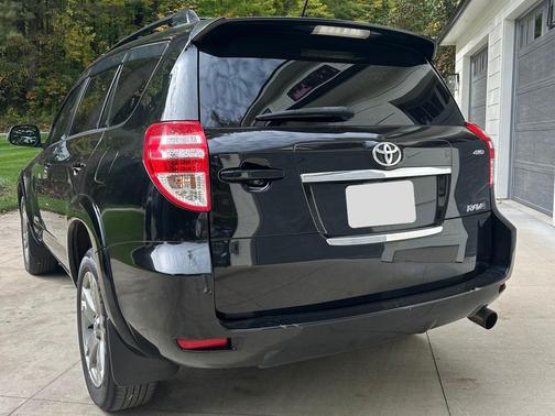 Black 2012 Toyota RAV4 Sport