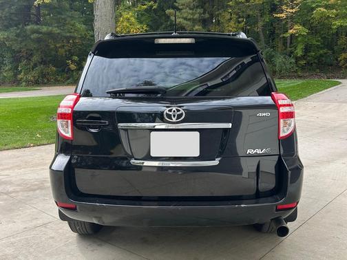 Black 2012 Toyota RAV4 Sport