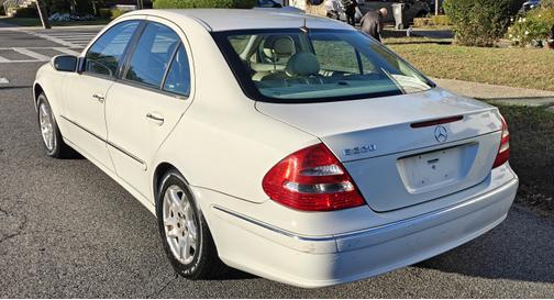 2005 Mercedes-Benz E-Class E320